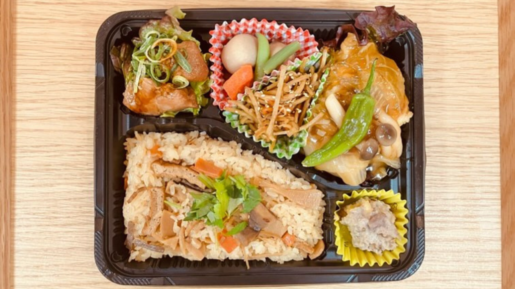 ひがわり弁当を上から写した画像。